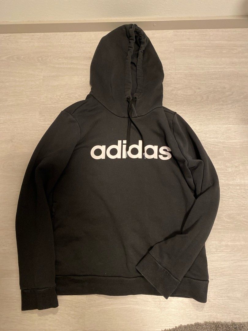 Adidas huppari