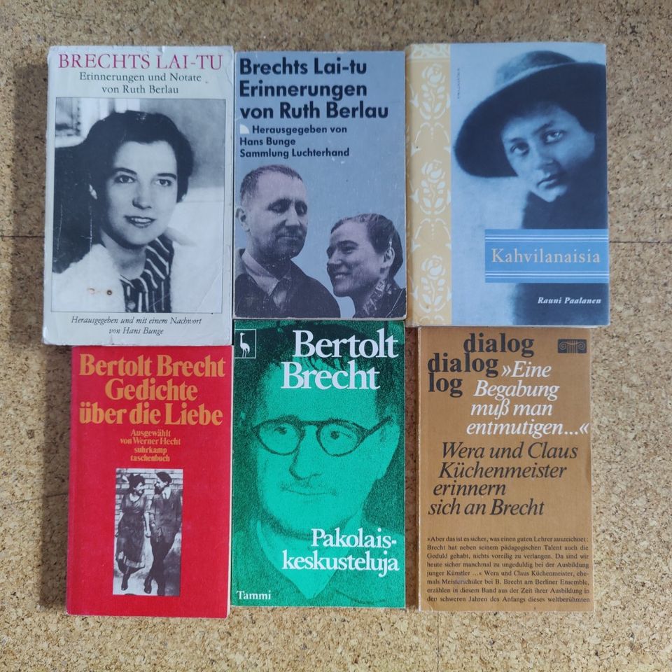 Bertolt Brecht kirjoja, monia harvinaisia joukossa