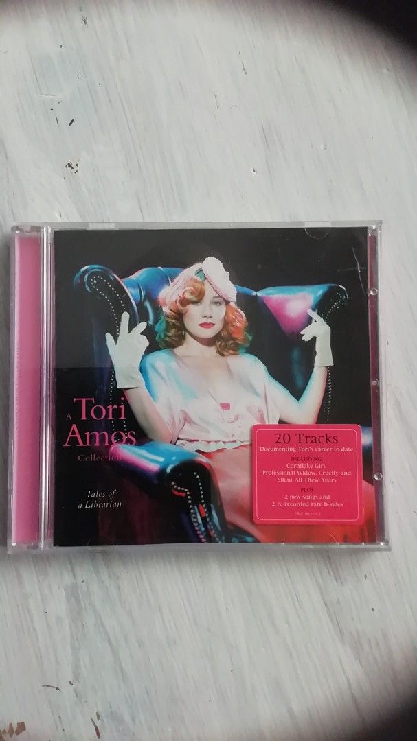 Tori Amos: Tales of a Librarian