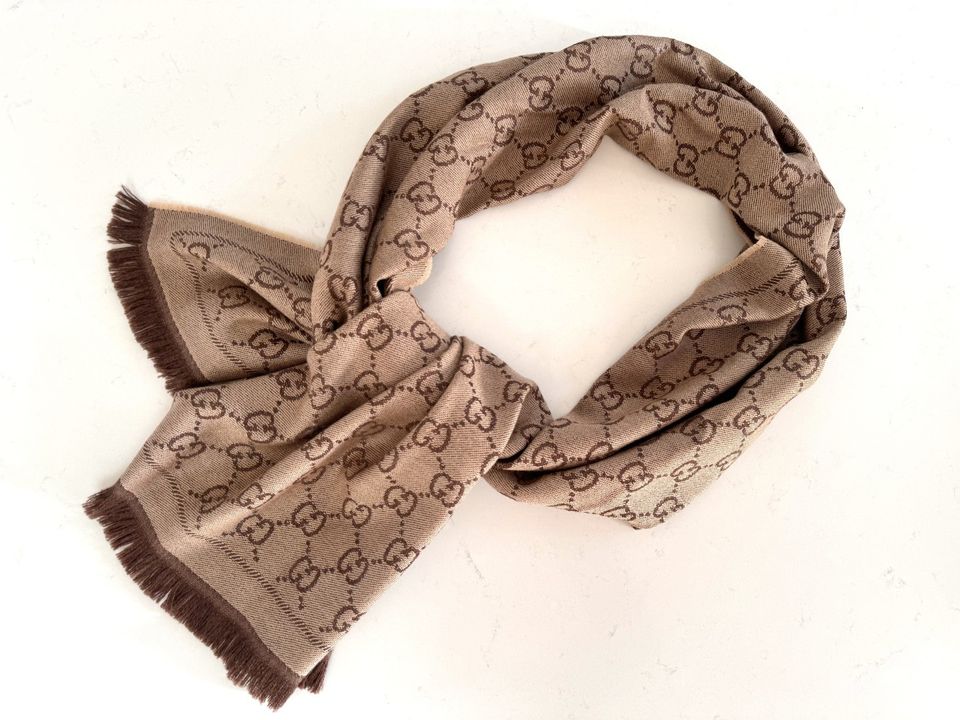 Gucci GG Jacquard Knitted Scarf (full set)