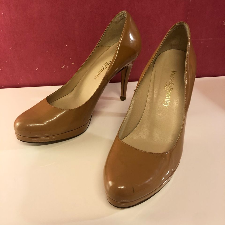 40.5 Russell& Bromley korkokengät