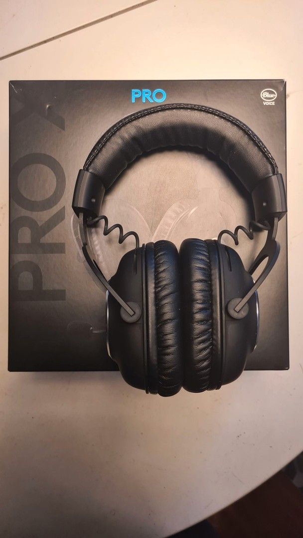Logitech G Pro X kuulokkeet
