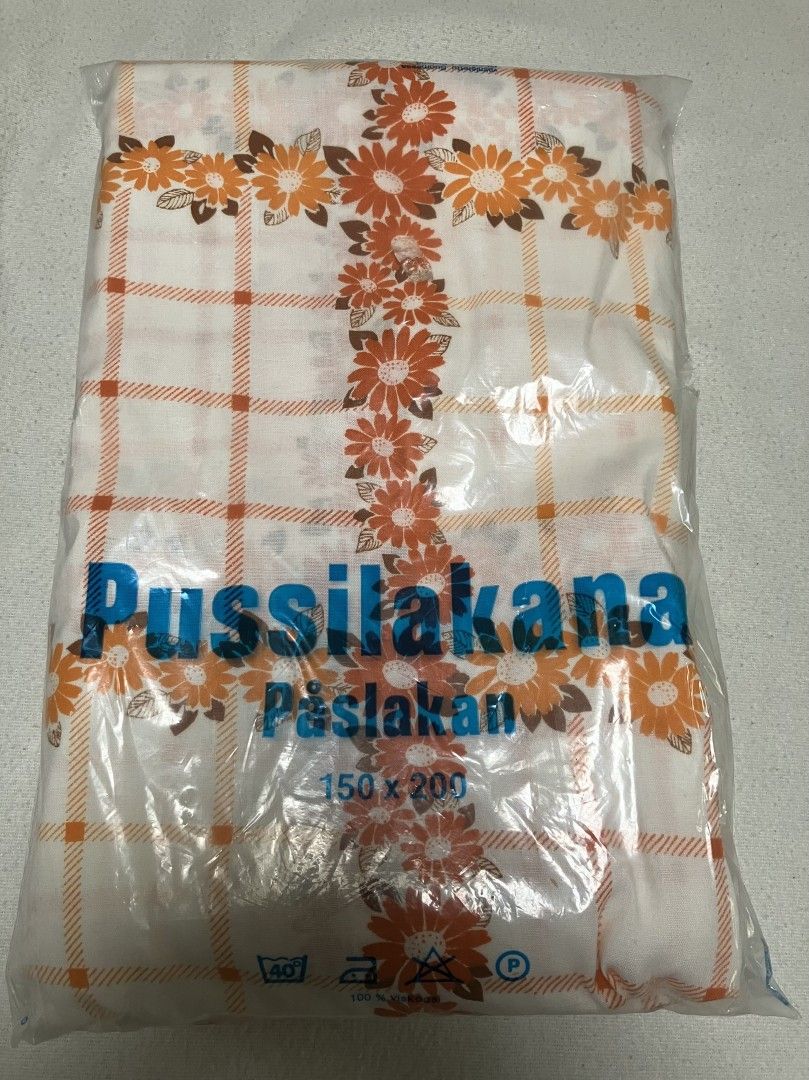 Retro oranssivalkoinen pussilakana