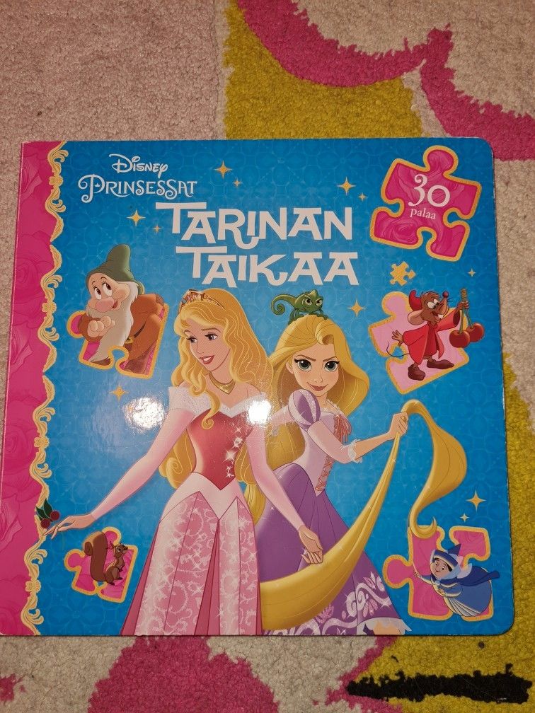 Disney prinsessat palapelikirja