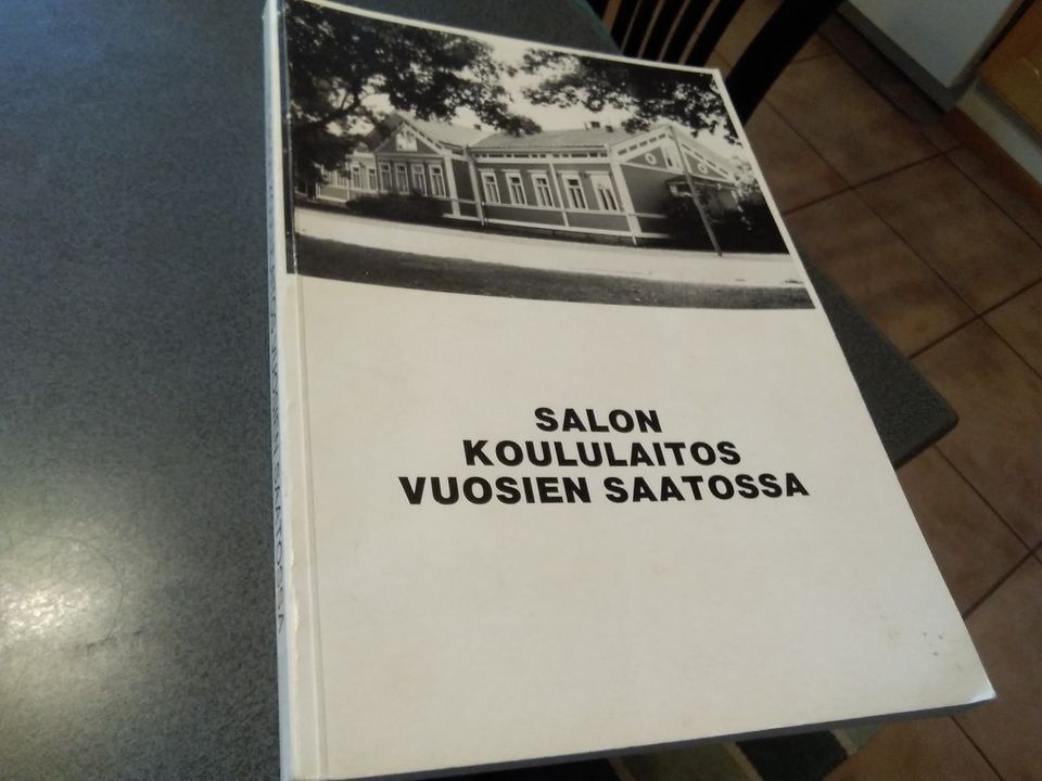 Salon koululaitos vuosien saatossa