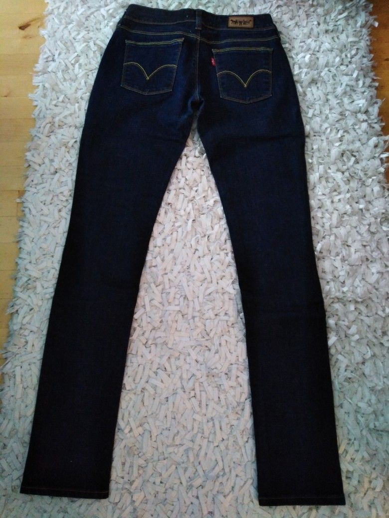 Levis 473 skinny fit 31/34"