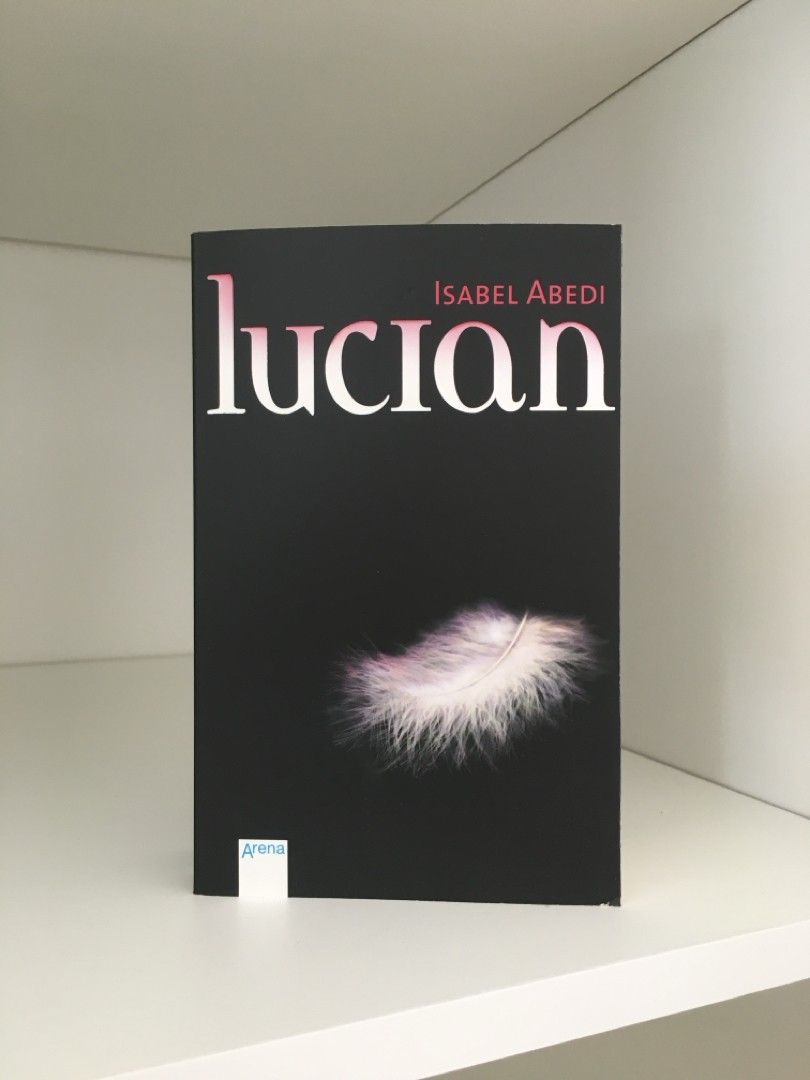 Uusi Lucian-fantasiakirja