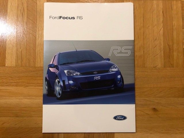 Esite Ford Focus RS vuodelta 2002/2003, Focus mk1