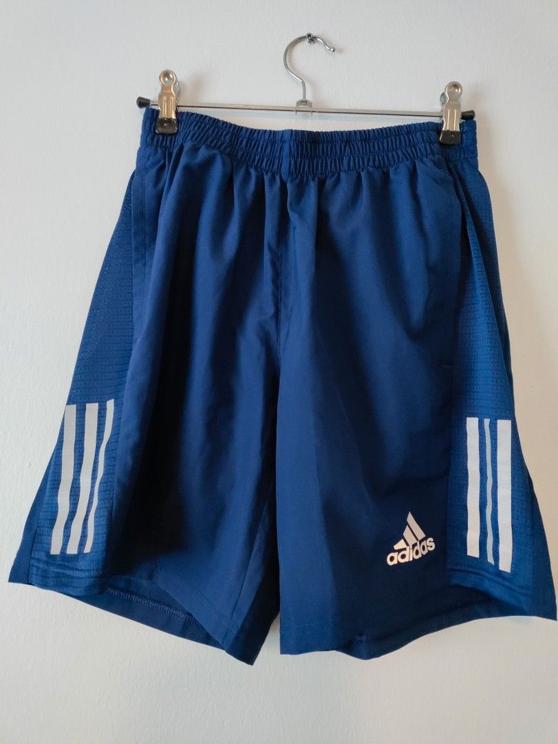 Adidas siniset treenishortsit, koko S