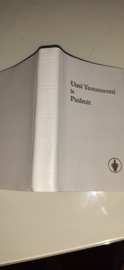 Uusi testamentti ja psalmit