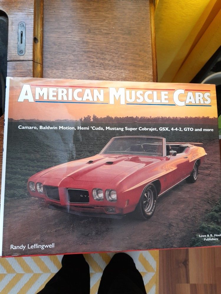 American Muscle Cars kirja