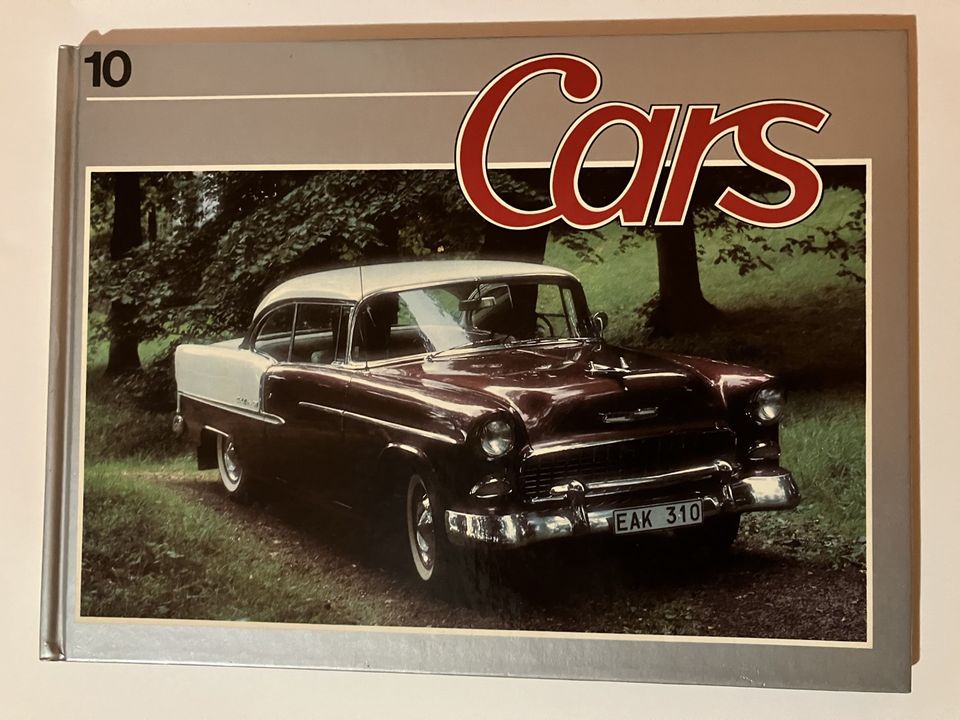 Cars Collection - Suuri tietokirja autoista 10