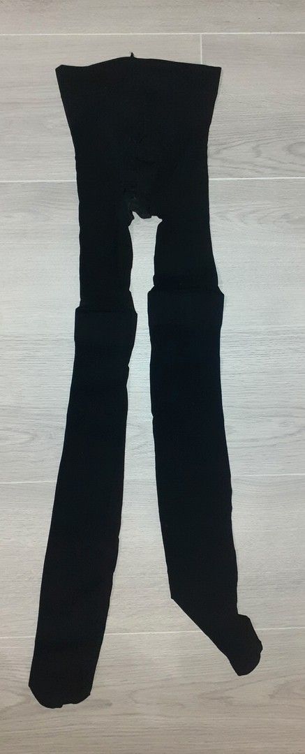 Mustat sukkahousut läpikuultavilla osilla S