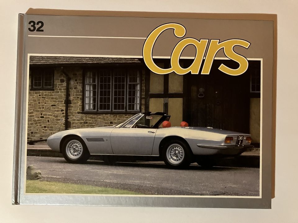 Cars Collection - Suuri tietokirja autoista 32