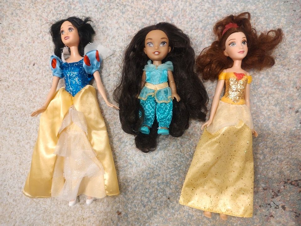 Belle, Jasmine, Lumikki