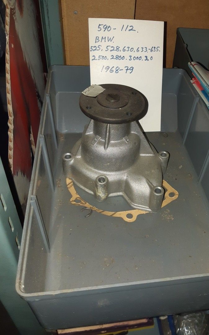 Bmw 1968-79 vesipumppu