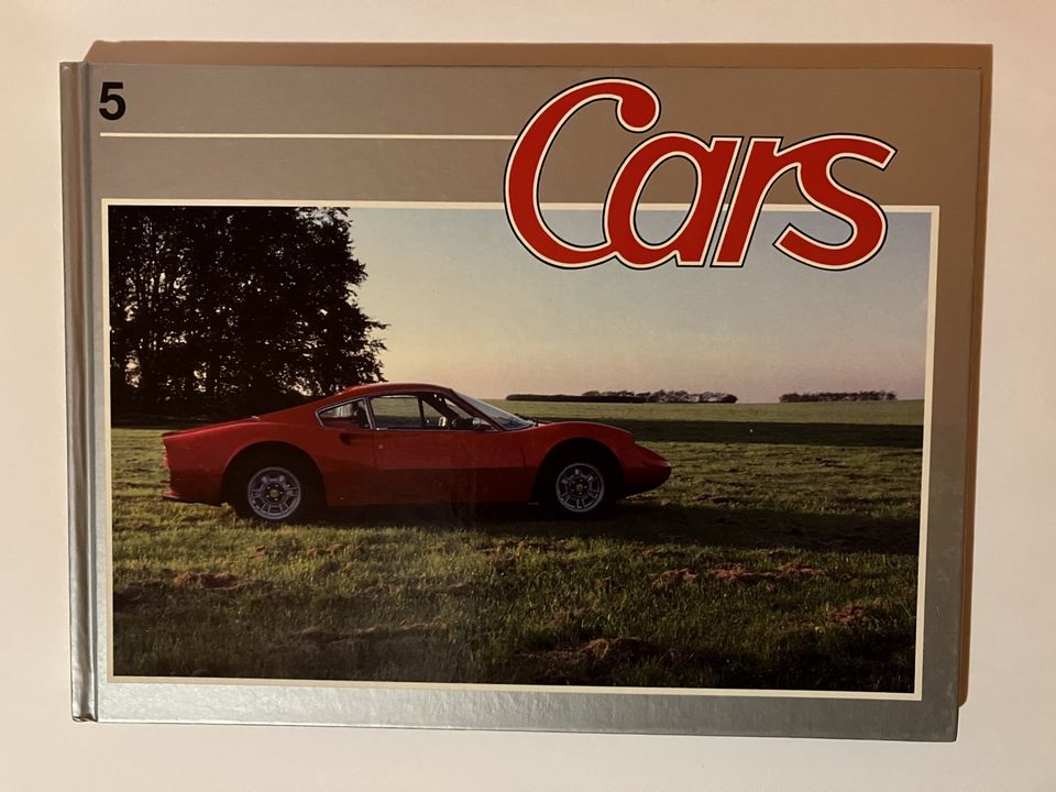 Cars Collection - Suuri tietokirja autoista 5