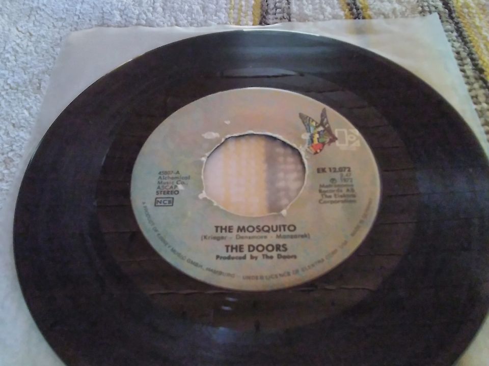 The Doors 7" Mosquito / It slipped My mind