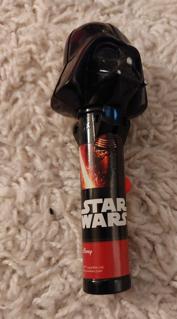 Darth Vader Star Wars aukeava lelu