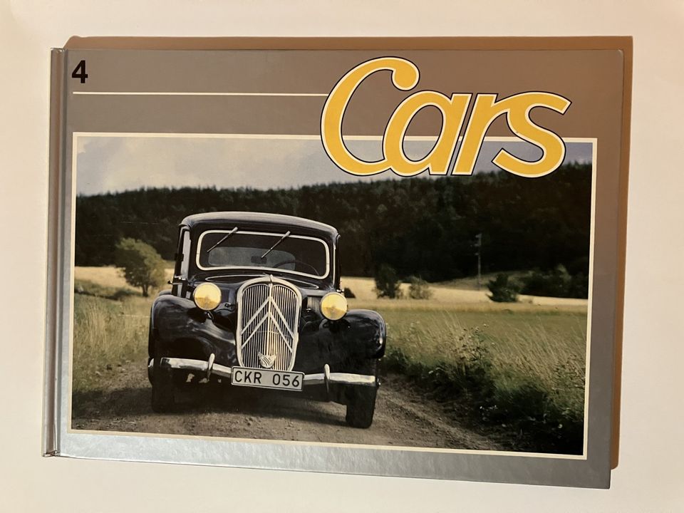 Cars Collection - Suuri tietokirja autoista 4
