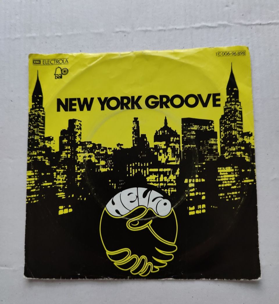Vinyyli Hello New York Groove 7"/45 rpm