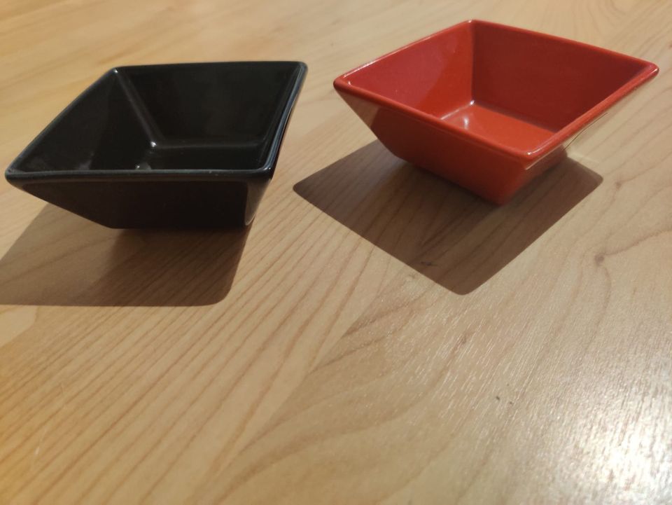 Arabia Nero Mini serving dish x2