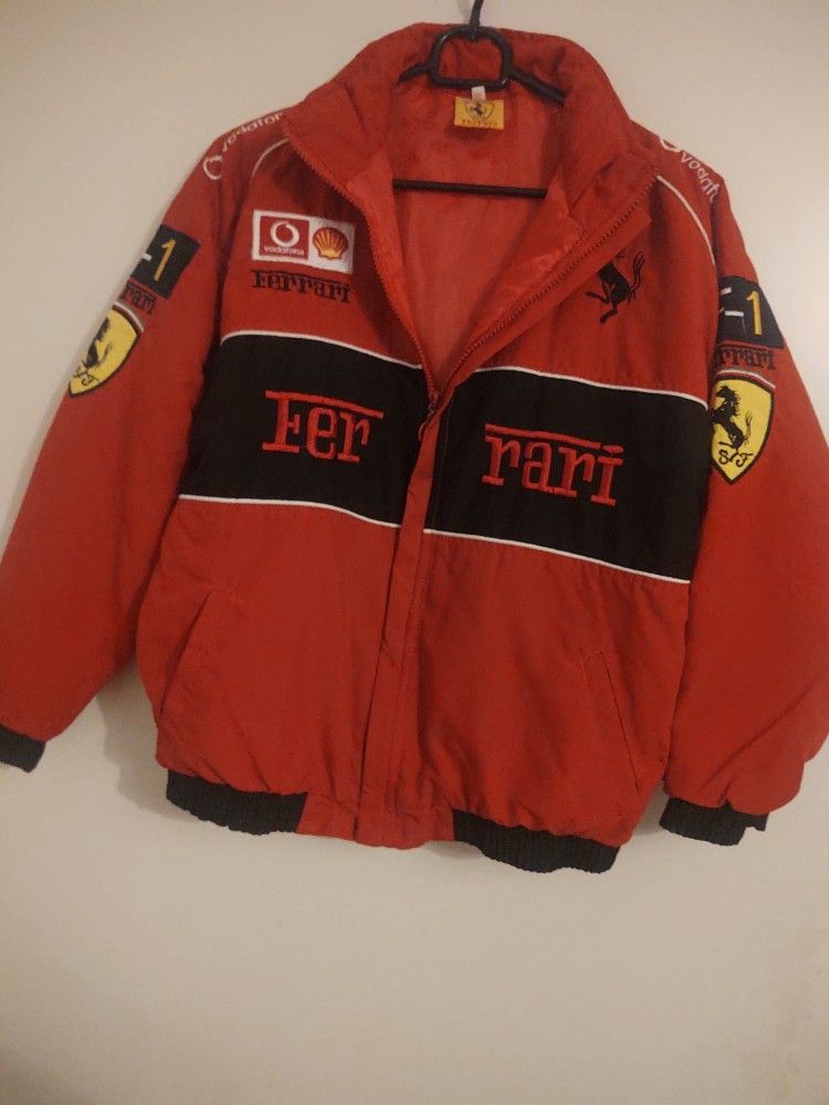 Ferrari takki
