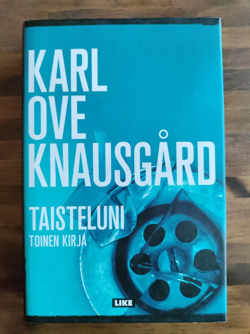 Karl Ove Knausgård - Taisteluni - Toinen kirja