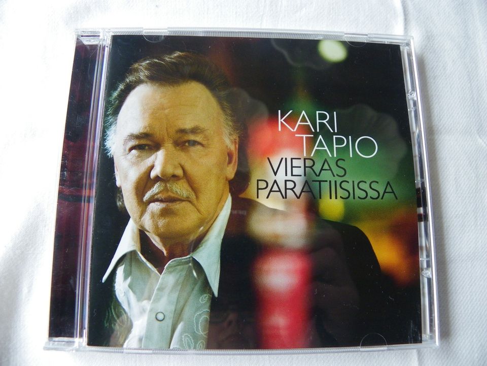 Kari Tapio CD-LEVY; Vieras paratiisissa