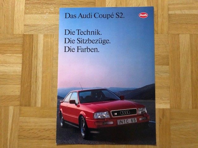 Värikartta & tekniset tiedot Audi Coupe S2 1992