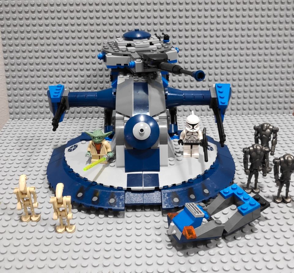 Lego sw 8018 armored assault tank