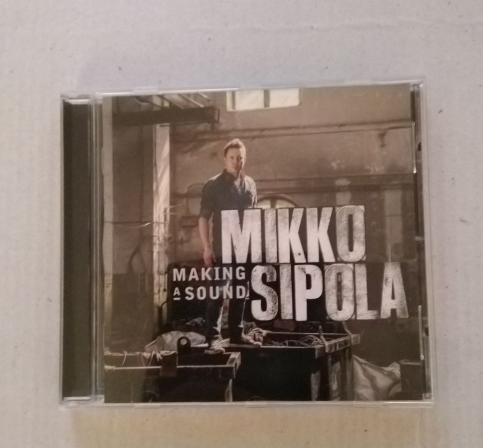 CD Mikko Sipola Making a sound