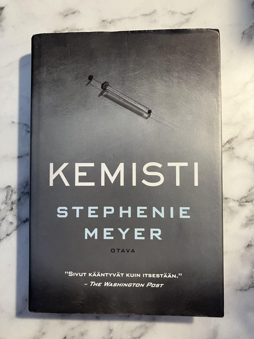 Stephenie Meyer : Kemisti