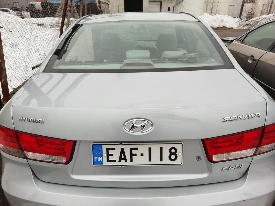 Hyundai Sonata 2006 takaluukun kansi