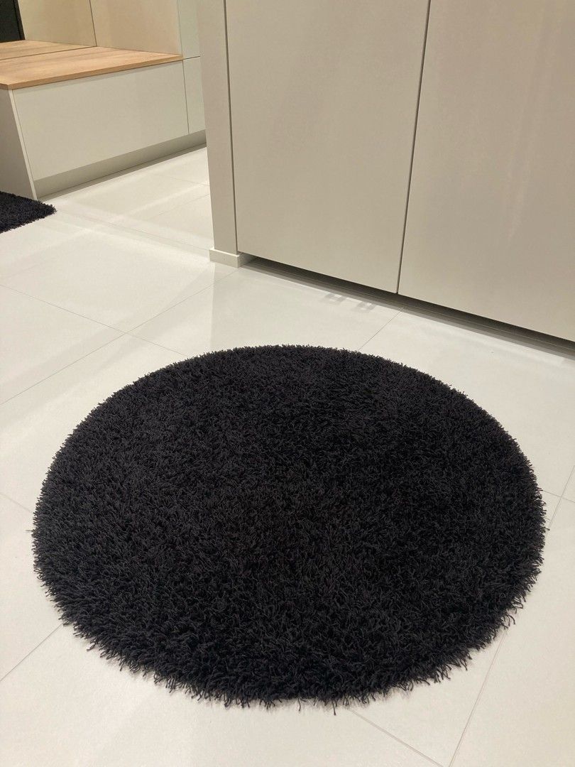 VM Carpet 100cm pyöreä musta matto Riff