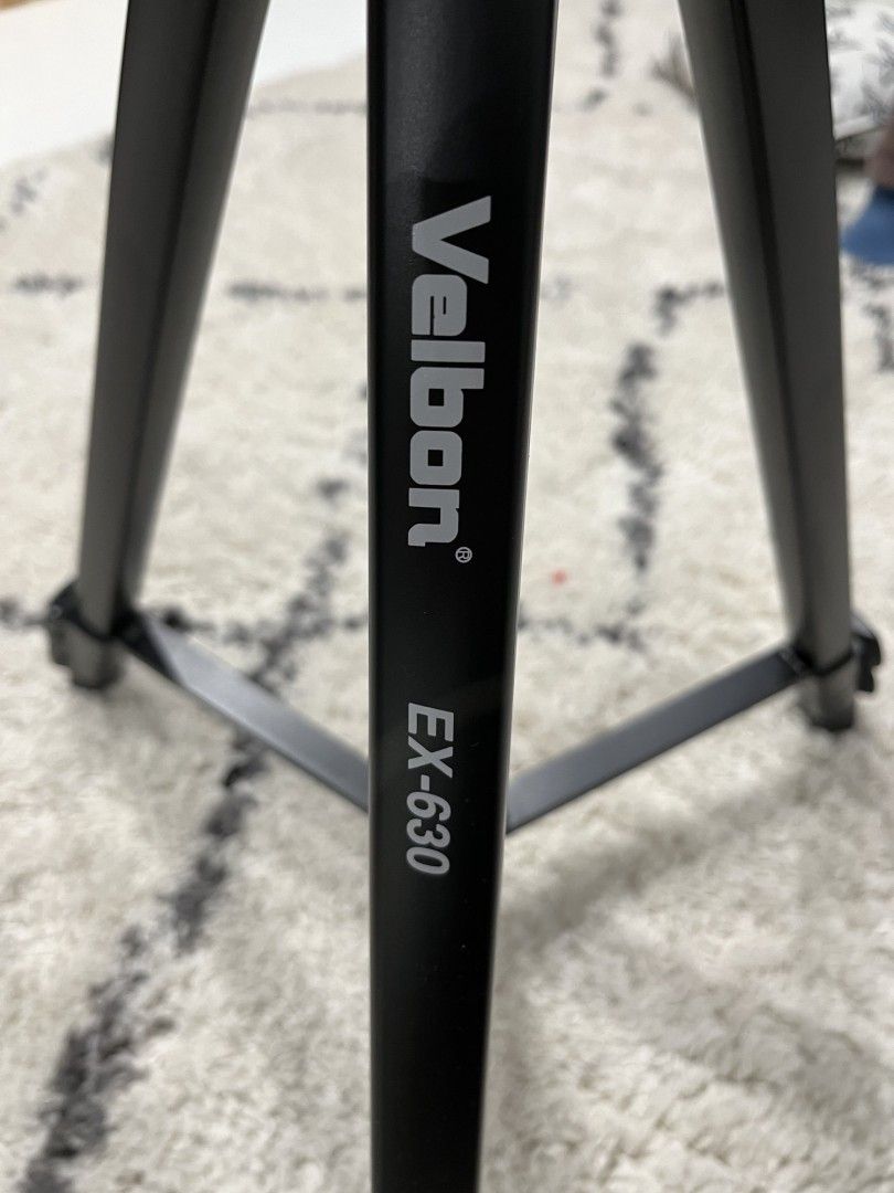Uudenveroinen Velbon EX-630