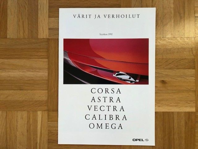 Värikartta Opel 1993. Calibra Omega Vectra. Esite