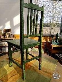 Pöytä- ja seinälamput, vihreä krakeloitu puutuoli