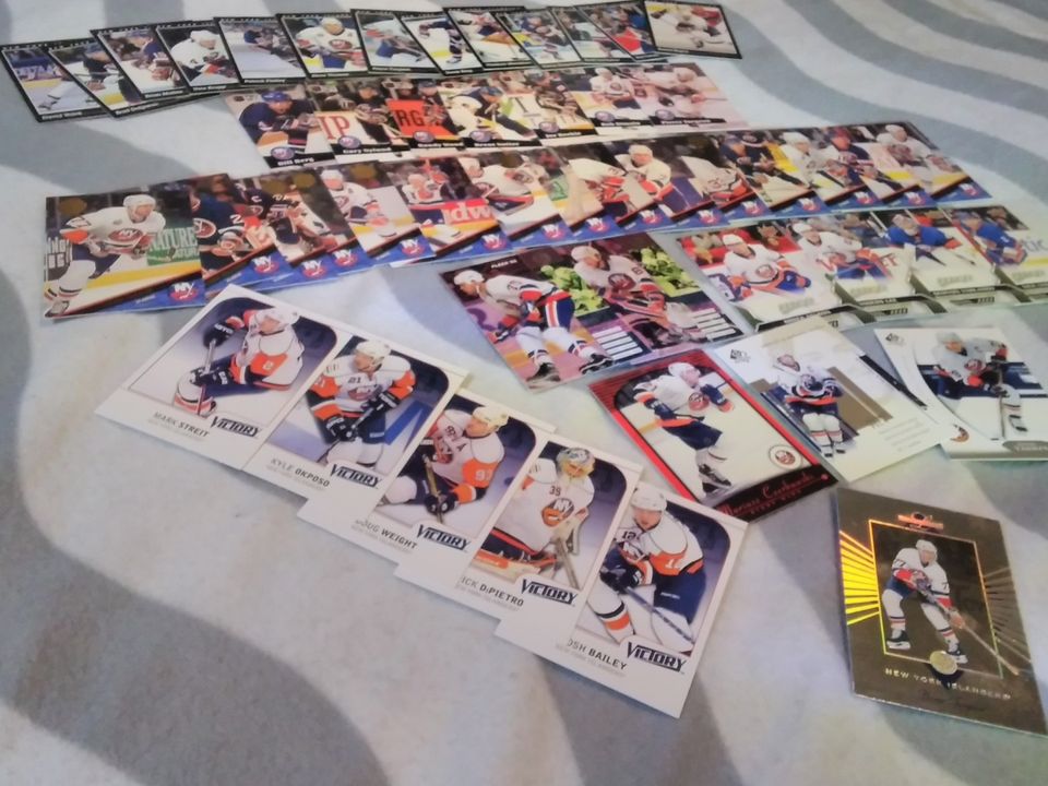 New York Islanders-jääkiekkokortteja postitettuna