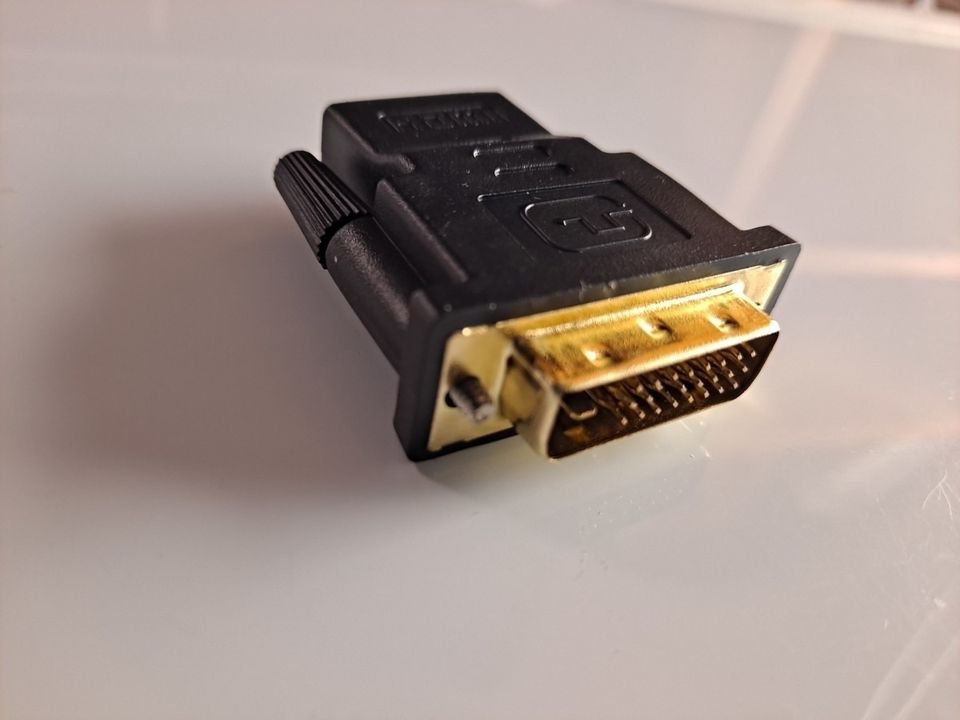 24+1 DVI (Uros) TO HDMI (Naaras) Adapteri