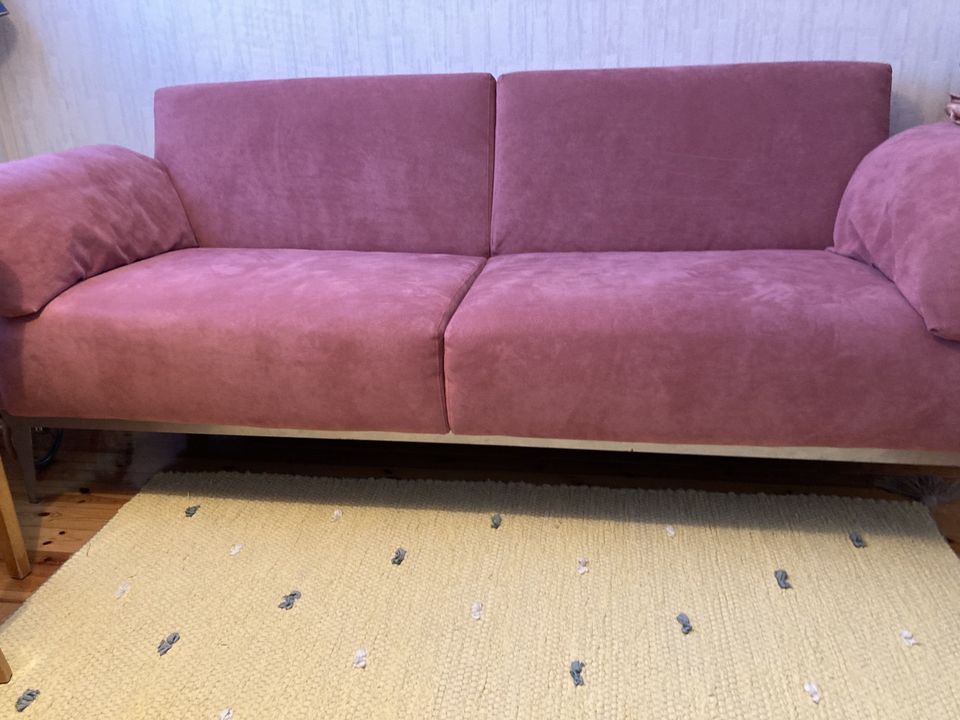 Hakola-sohva+jalkarahi