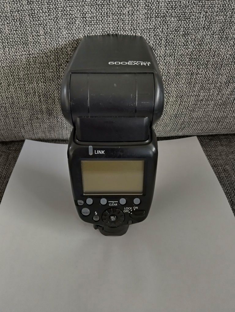 Canon Speedlite 600EX-RT salama