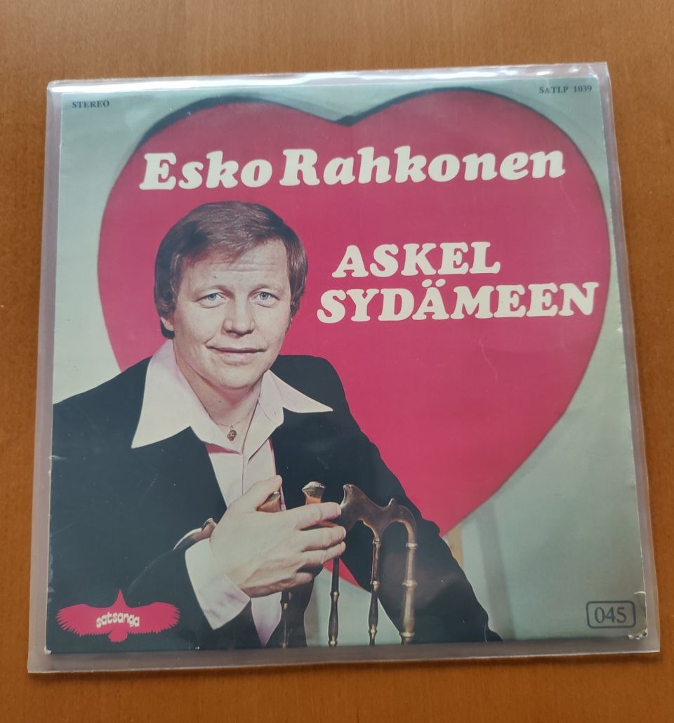 Vinyyli Esko Rahkonen Askel Sydämeen LP-LEVY