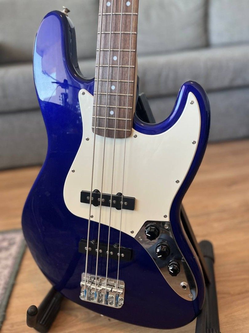 Squier Fender J Jazz Bass Afinity