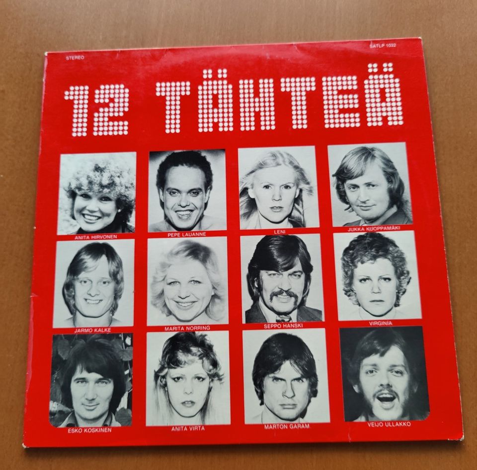 Vinyyli 12 Tähteä LP-LEVY