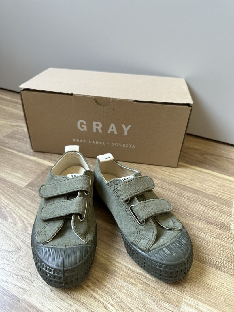 UUDET Gray Label x Novesta tennarit 28