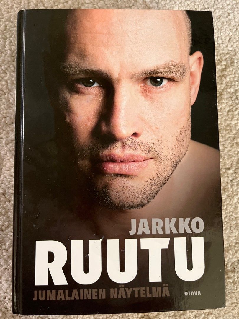 Jarkko Ruutu kirja