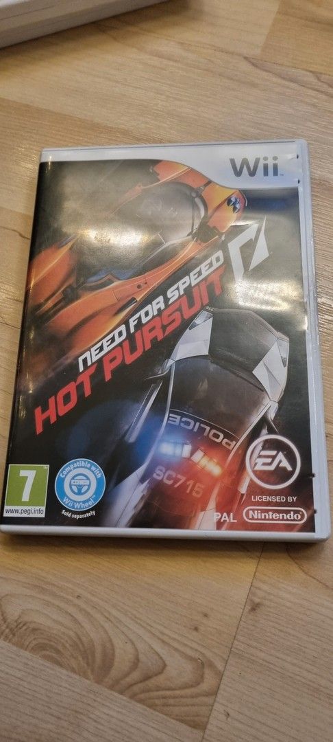 Wii Need For Speed: Hot Pursuit