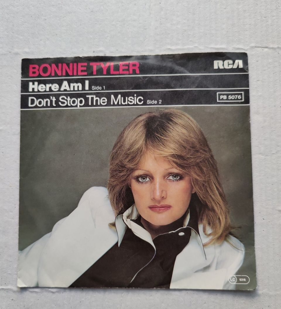 Vinyyli Bonnie Tyler/Here Am I 7"/45 rpm