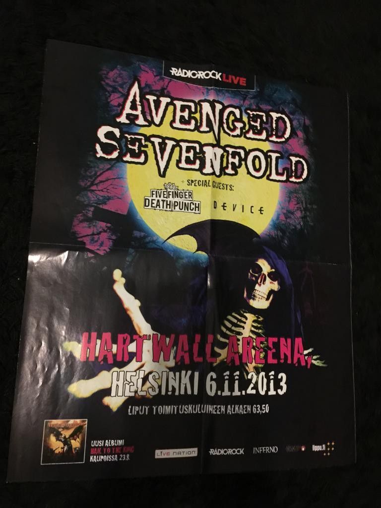 Avenged Sevenfold keikkajuliste (muutama eri)